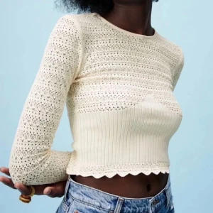 Zara topp - Jättefin slutsåld tröja i pointelle från Zara❣️