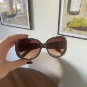 Ett bar skit balla vintage solglasögon!! 