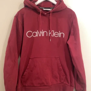 Calvin Klein hoodie  - Calvin Klein hoodie  Strl L 