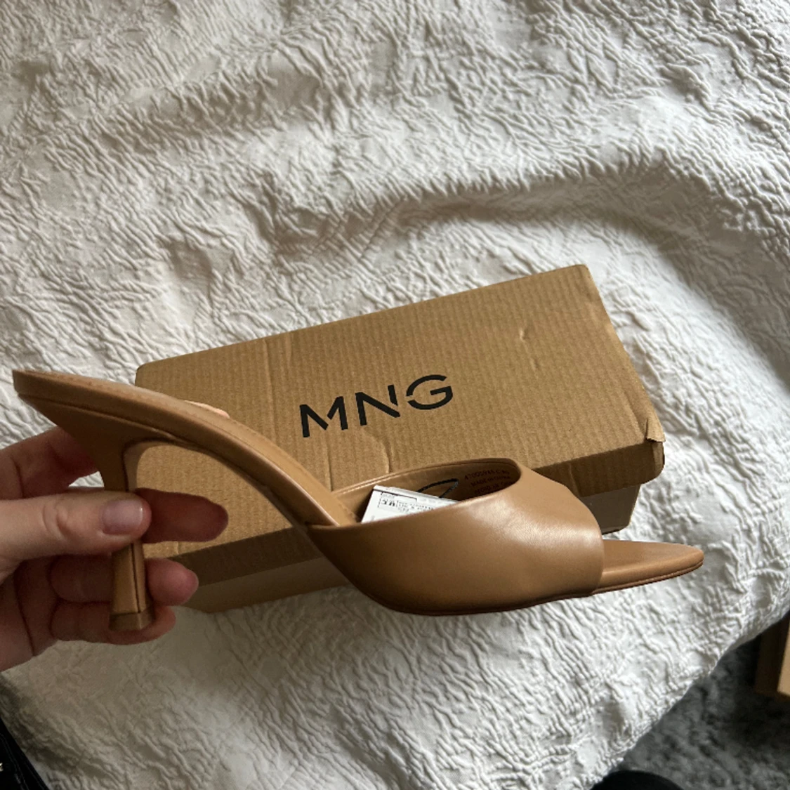 Sandaletter/klackar  - 90