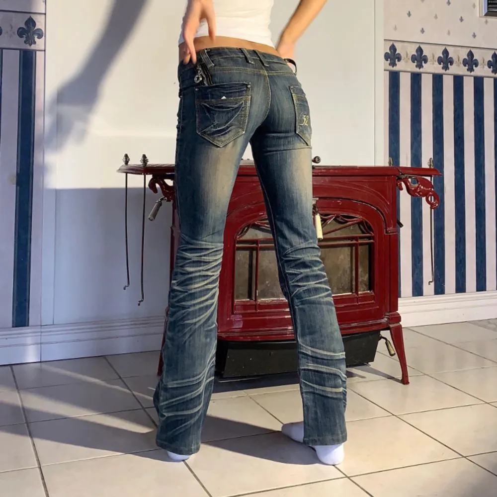 Hej, säljer mina skit snygga lågmidjade jeans från zalando, nyskick. Jeans & Byxor.