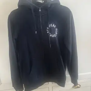 Peak Performance Zip Hoodie  Storlek S Andvänd fåtal gånger 