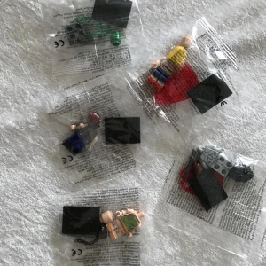 Mini Figurer  - Ca 4.50cm hög Helt ny  49kr/st 