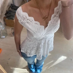 Spets topp - SUPER snygg topp❣️❣️❣️