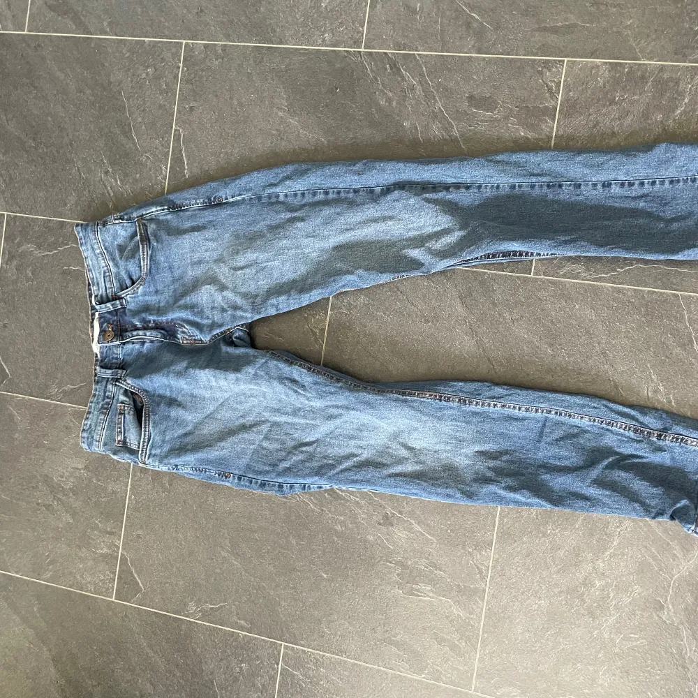 Jeans från indicode Aldrig använda Nypris 500. Jeans & Byxor.