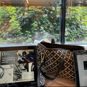 By Malene Birger väska  - Säljer min jötte fina by malene Birger väska eftersom det inte kommer till användning längre. Fint skick! Pris kan diskuteras!