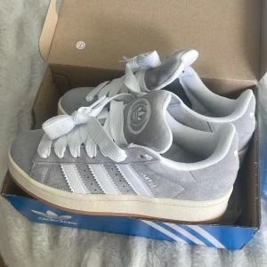 Adidas campus 00  - Köpta från Asos, helt oanvända med lappar, kvitto och box 