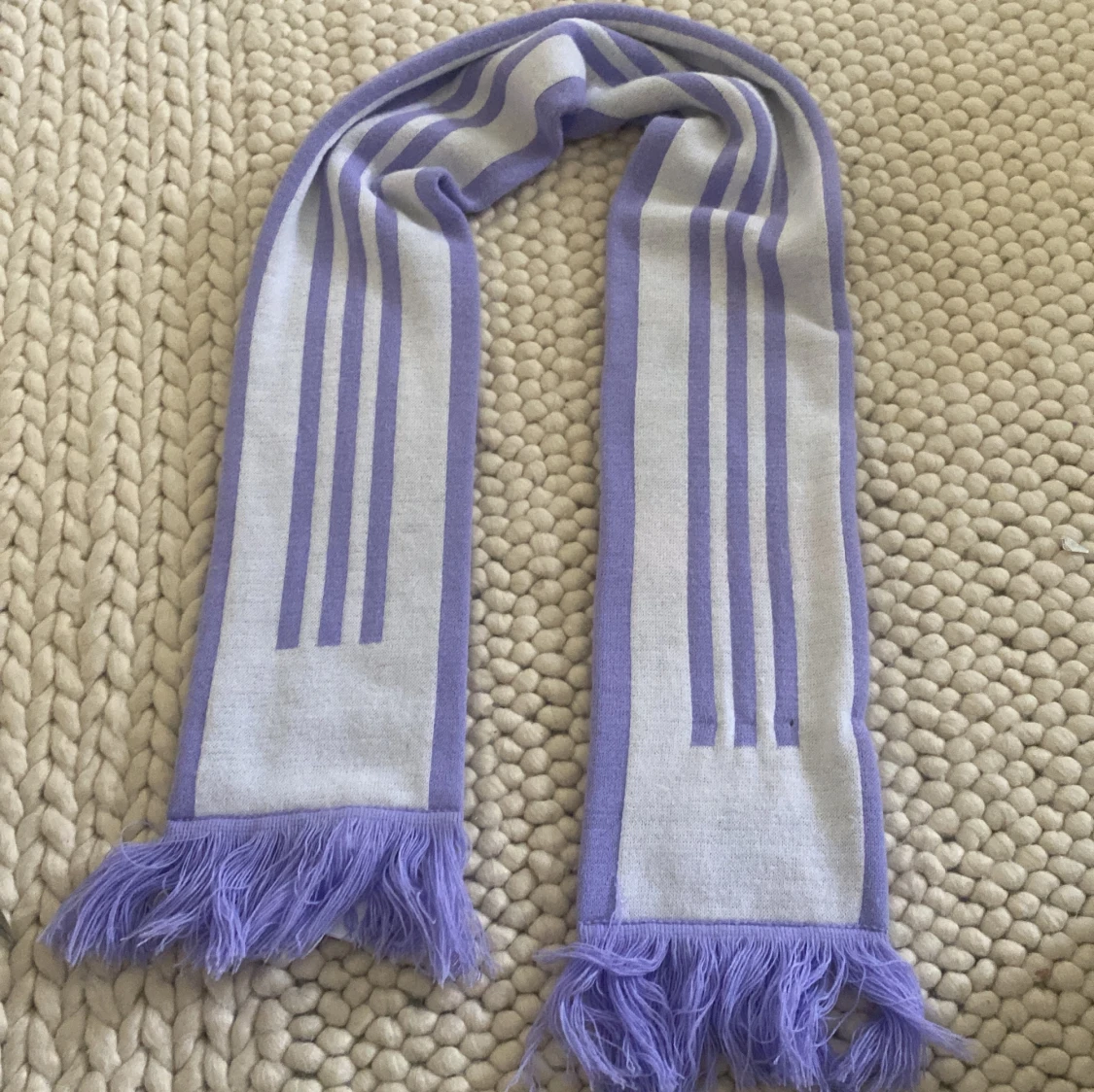 Real Madrid halsduk Champions League 21/22 - 93