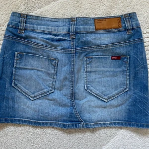 lågmidjad jeanskjol - jeanskjol från only