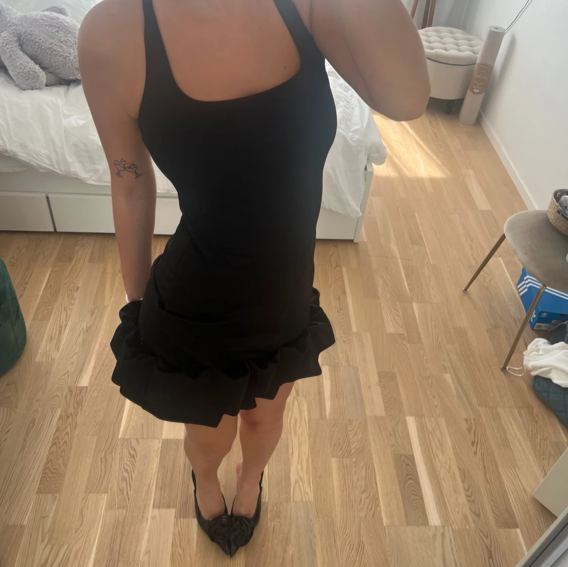 Svart klänning - 91