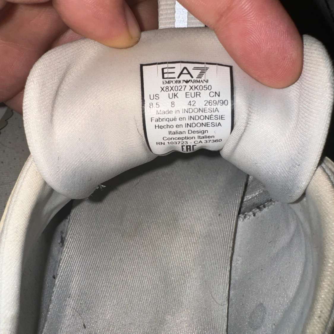 EMPORIO ARMANI EA7 skor  - 92