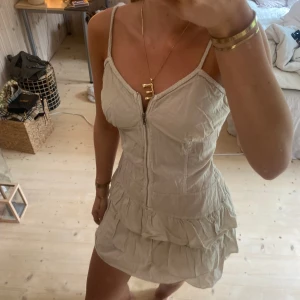 Klänning  - SUPER snygg verkligen!!❤️