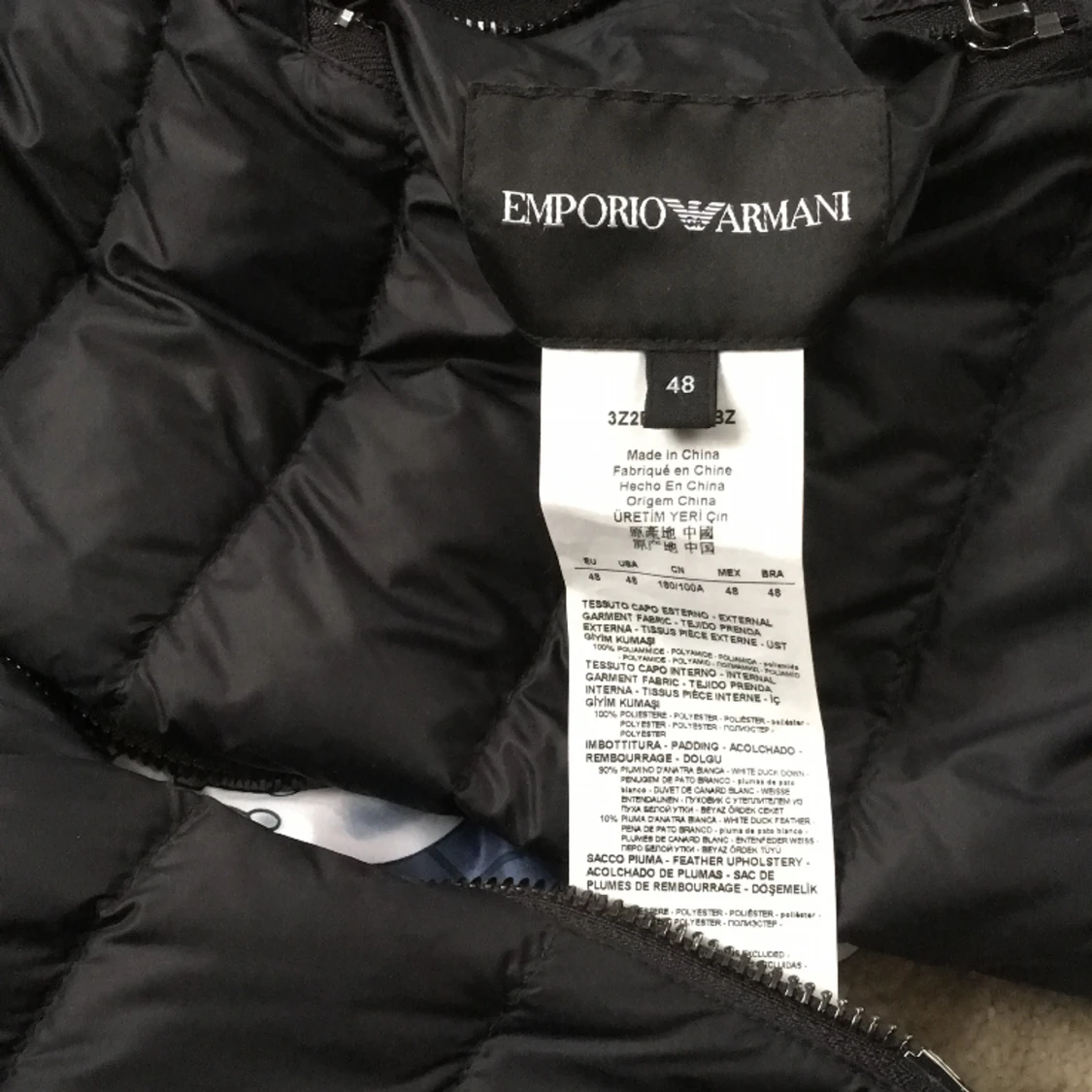 Vändbar Svart lättviktj dunacka Armani. Nyskick. FYND! - 91