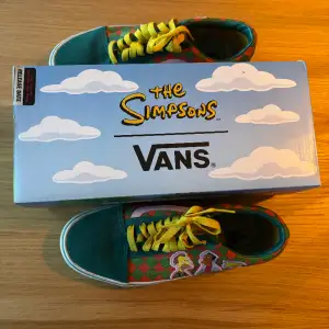 Säljer mina sällsynta Vans (The Simpsons) ”Moes” i storlek 38,5 använda ca 5 gånger.