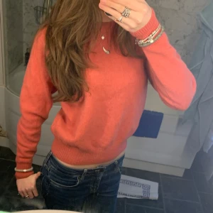 Stickad tröja - Sååå söt stickad tröja, inga defekter❤️❤️