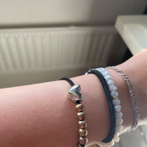 Armband - Gulligt armband💓 Väldigt strechigt