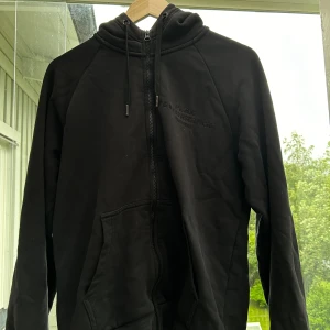 Peak performance hoodie - Fin hoodie från peak performance