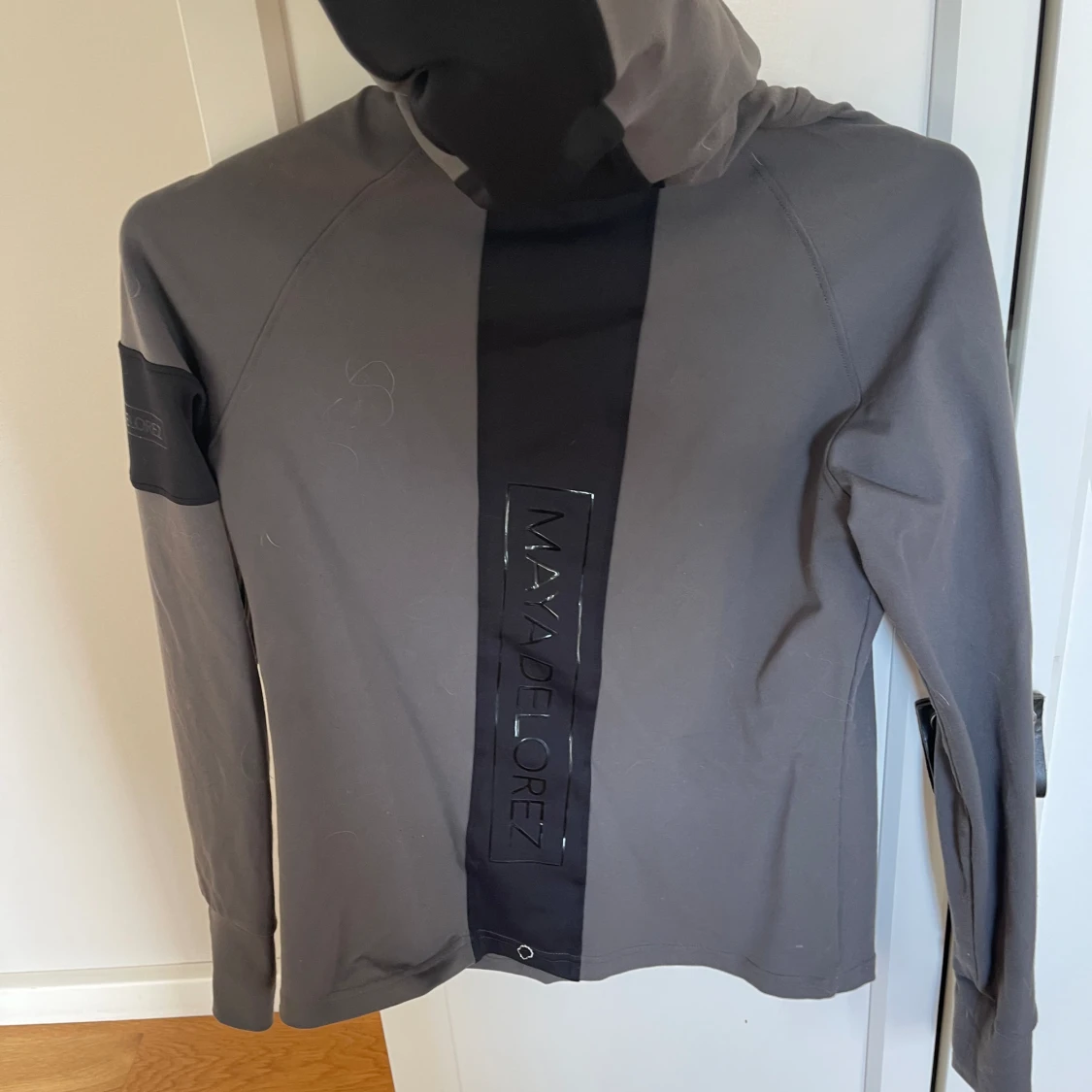 Maya Delores zip tröja   - 90