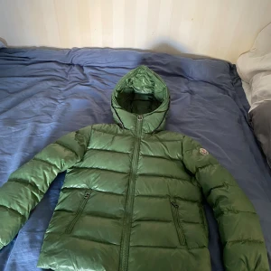 Moncler jacka - Moncler jacka storlek xxs