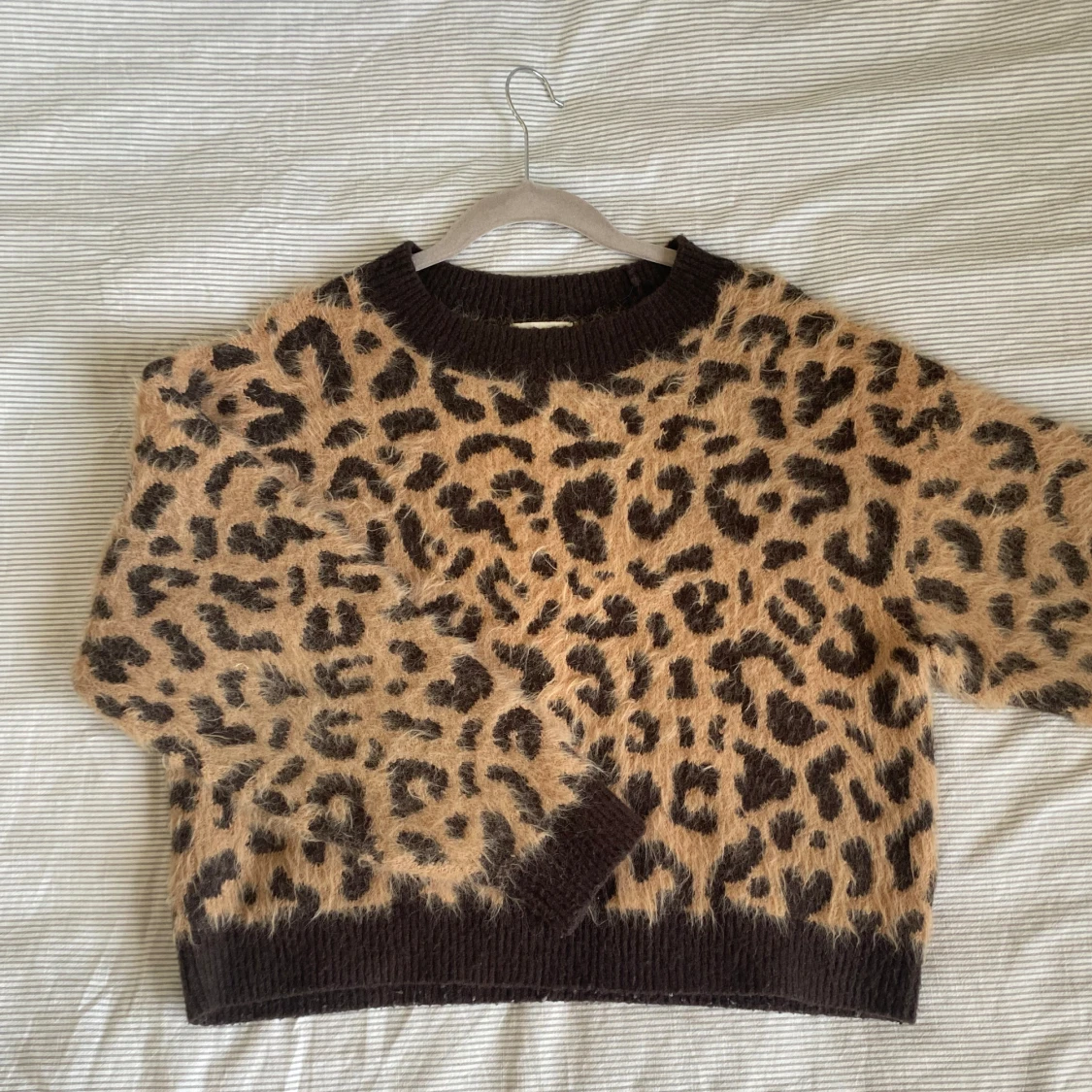 Stickad Leopard Tröja  - 1