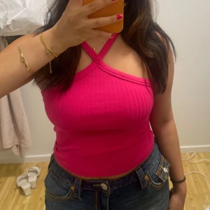 Topp - En gullig topp som jag har använt ca 2-3 gånger 💕 storlek S från Gina 🌸