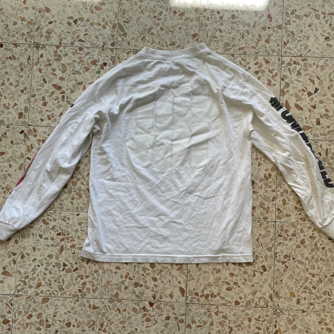 Vit tröja - 90