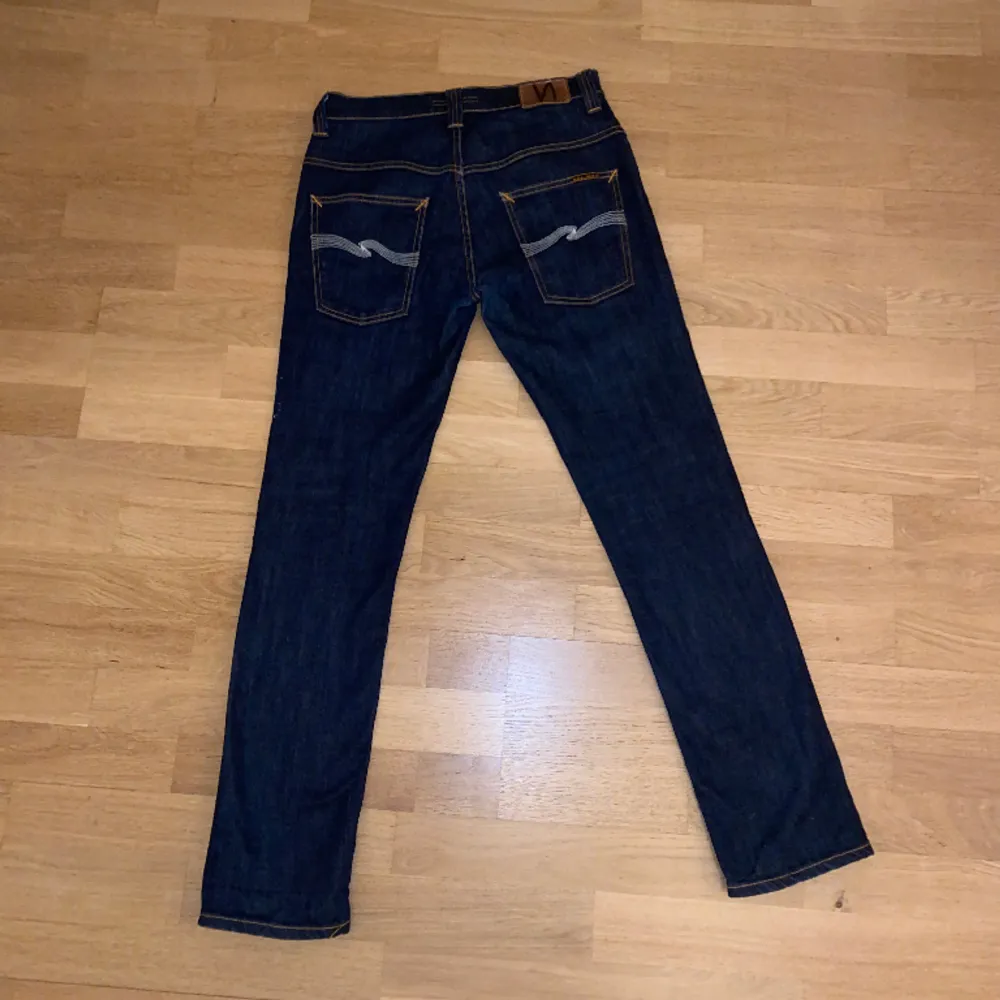 Ett par nästan sprillans nya nudie jeans. Nypris ca 1500kr. Säljer pågrund av att dom inte passar mig. . Jeans & Byxor.