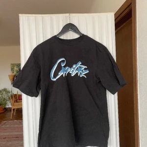 CORTEIZ T-SHIRT - Fin T-shirt i mycket bra skick. Passar med det mesta
