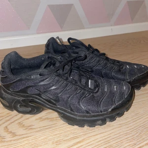 Nike air Max Tn  - Nike air Max Tn  Frakt ingår inte 