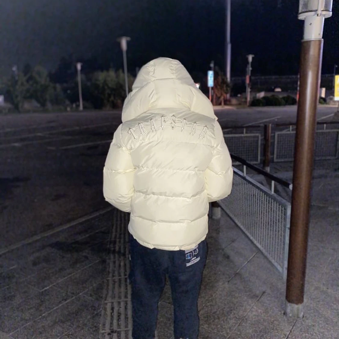 Trapstar jacka storlek S - 91