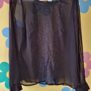 Svart mesh blus - Svart mesh blus i nyskick