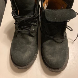 Timberland kängor stl 39 - Använda en säsong sparsamt 