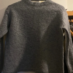 Krymp ulltröja stl S - Fin ulltröja från InWear som tyvärr krympt i tvätten och är som en S nu. Nypris 1200kr