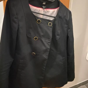 Kavaj - Tunn, gullig 