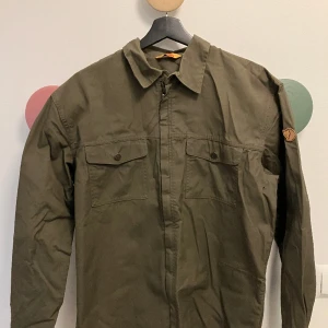 Fjällräven-jacka  - Fjällräven-jacka 