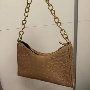 Handväska  - Handväska i mycket gott skick 