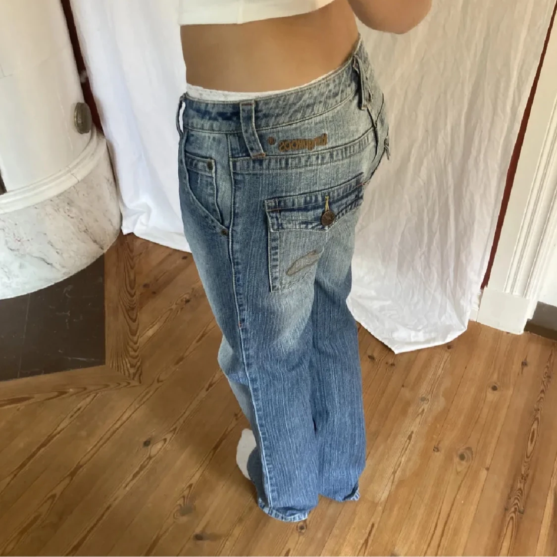 Lågmidjade jeans med coola fickor