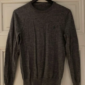 Ralph Lauren tröja - Säljer min Ralph Lauren tröja för endast 249. Storlek Xs men passar S.