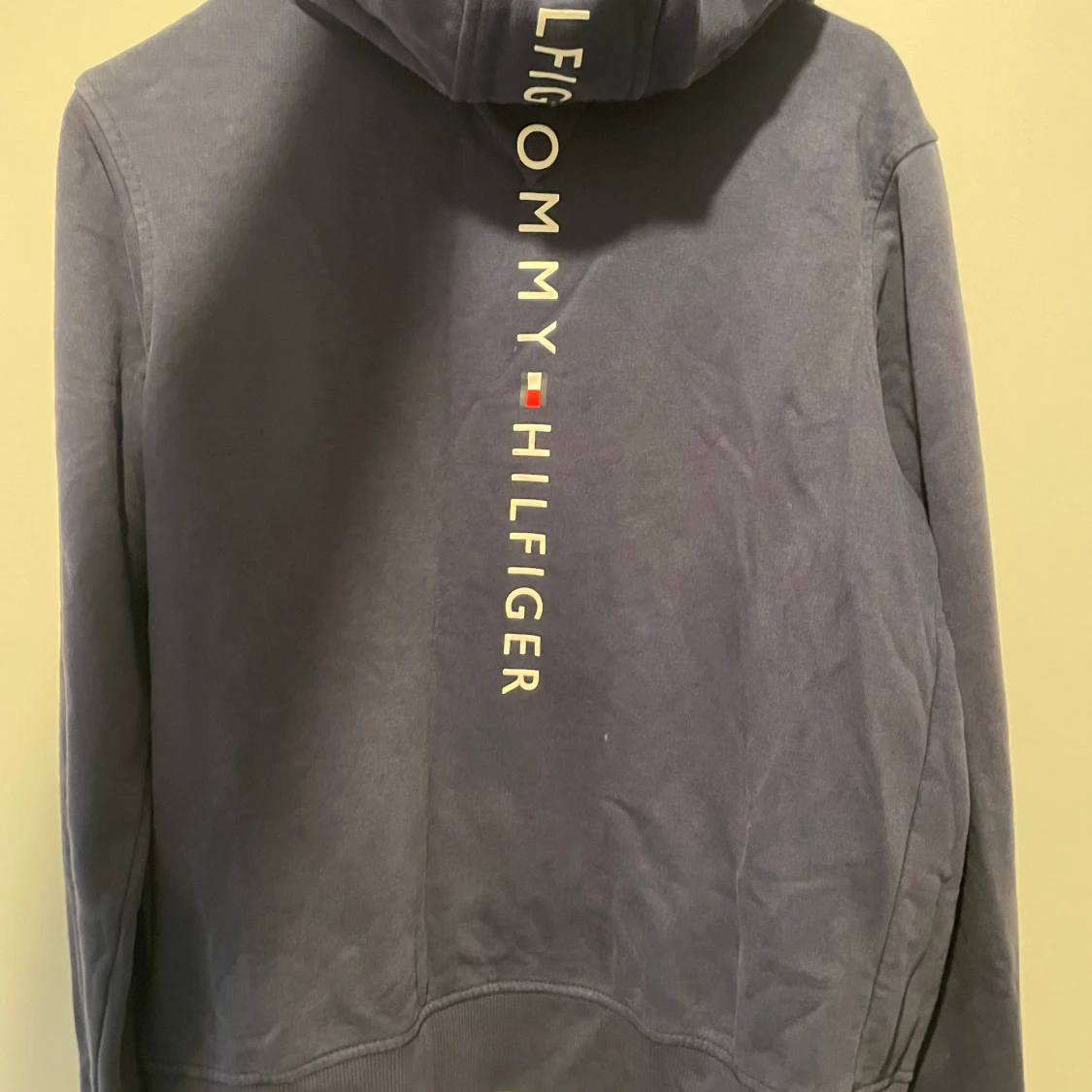 Tommy Hifliger zip up hoodie - 91