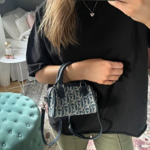 Mango väska - Söt väska från mango❣️