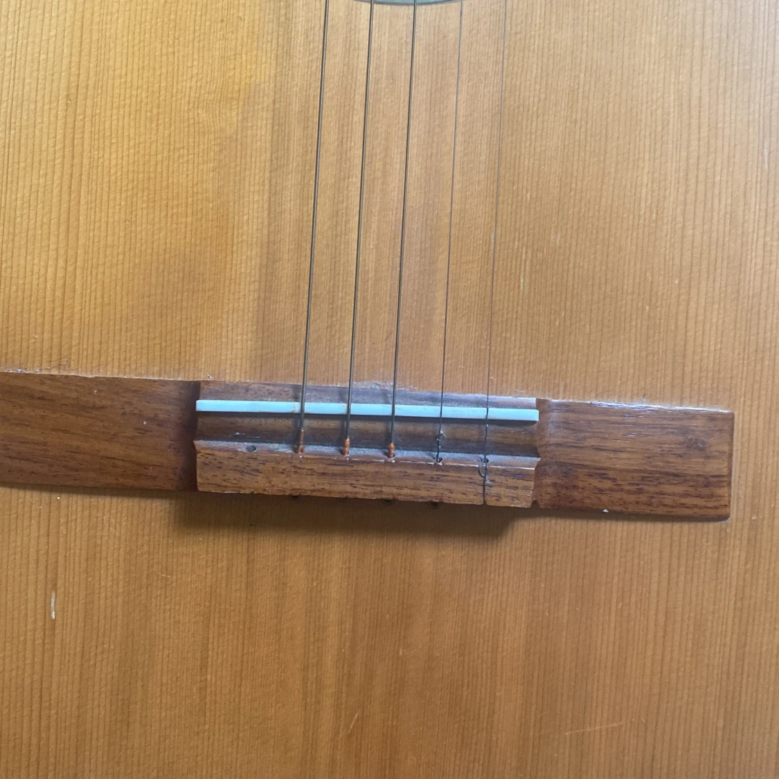 Hej jag säljer en gitarr  - 91