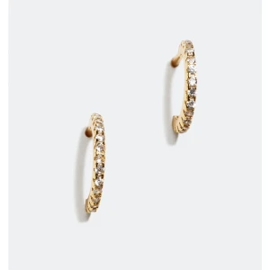 Silverörhängen i guldplätering  - Oanvänd silver örhängen i guldplätering, inköpt för 149kr, säljer för 120kr