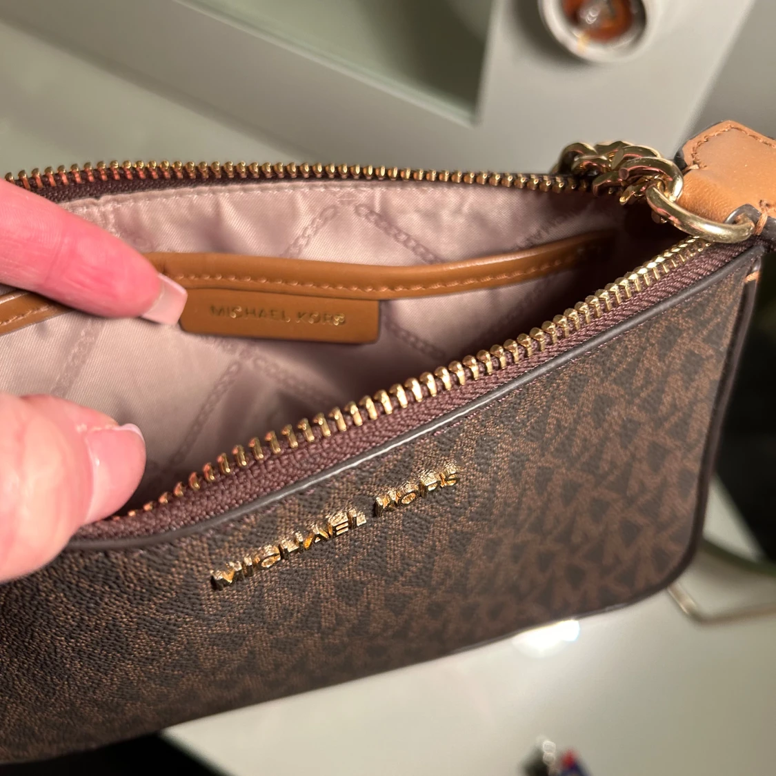 michael kors väska  - 91