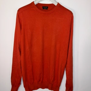 Massimo Dutti Tröja - Riktigt skön tröja i Kashmirblandning. Storlek L. Jag är 191 