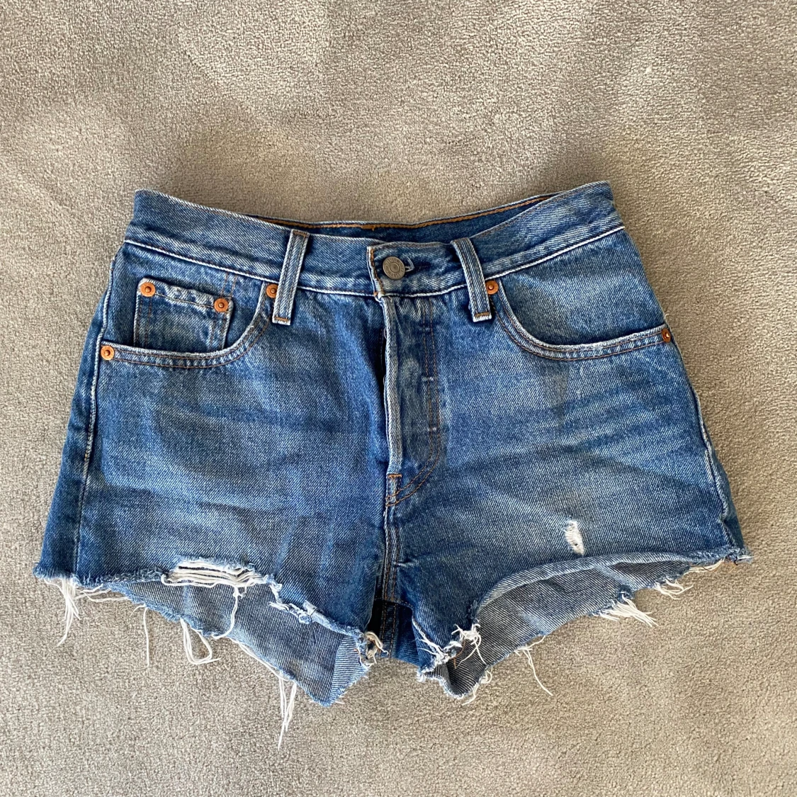 Levis shorts - 90