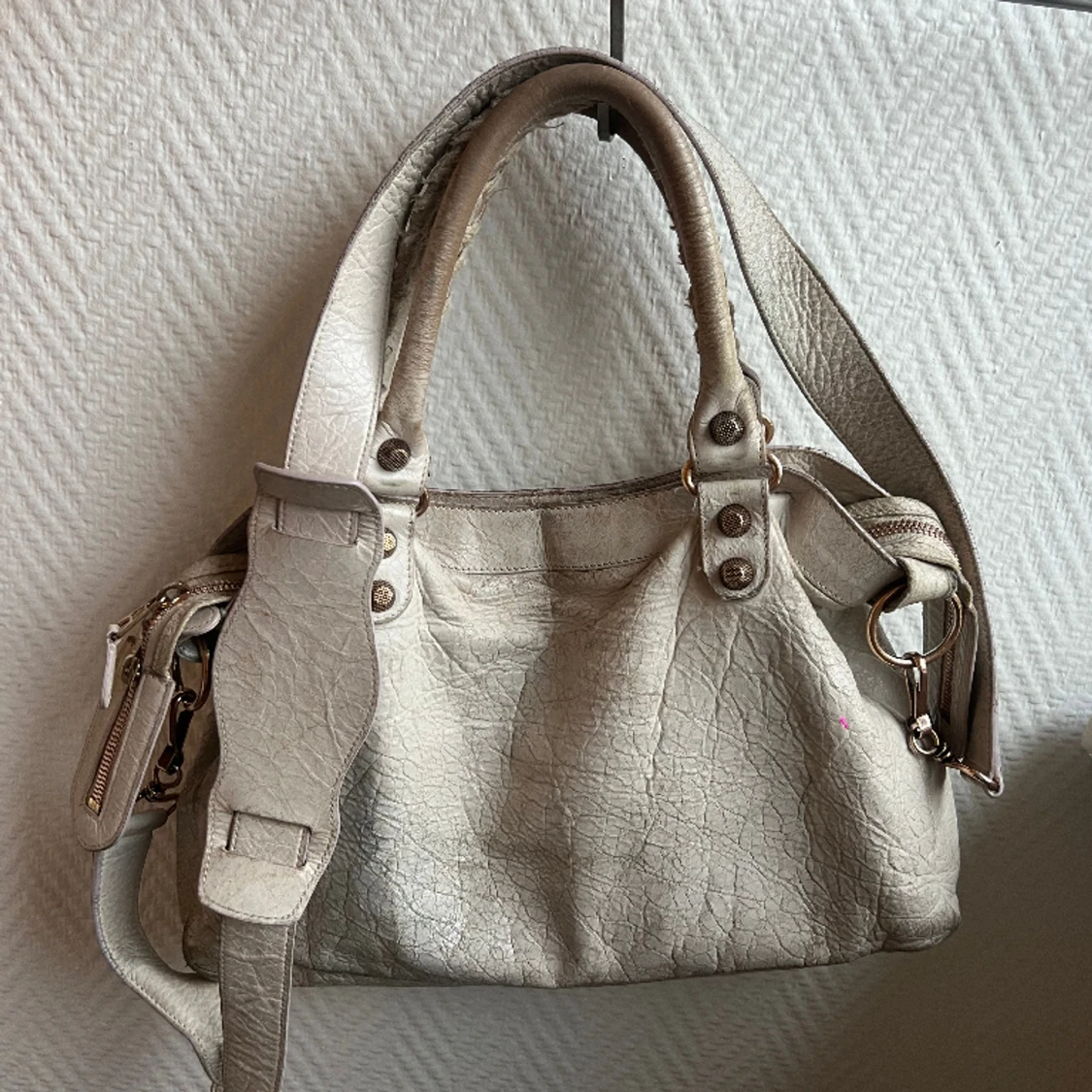 Balenciaga väska - 90