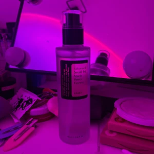 Cosrx Snail Mucin - Snigel slem från cosrx. Bara testad, annars inte använd. Köparen står för frakten! 