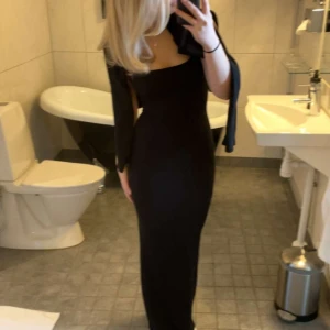 Skims - (Reserverad för byte)  Svart skims i nyskick!❤️