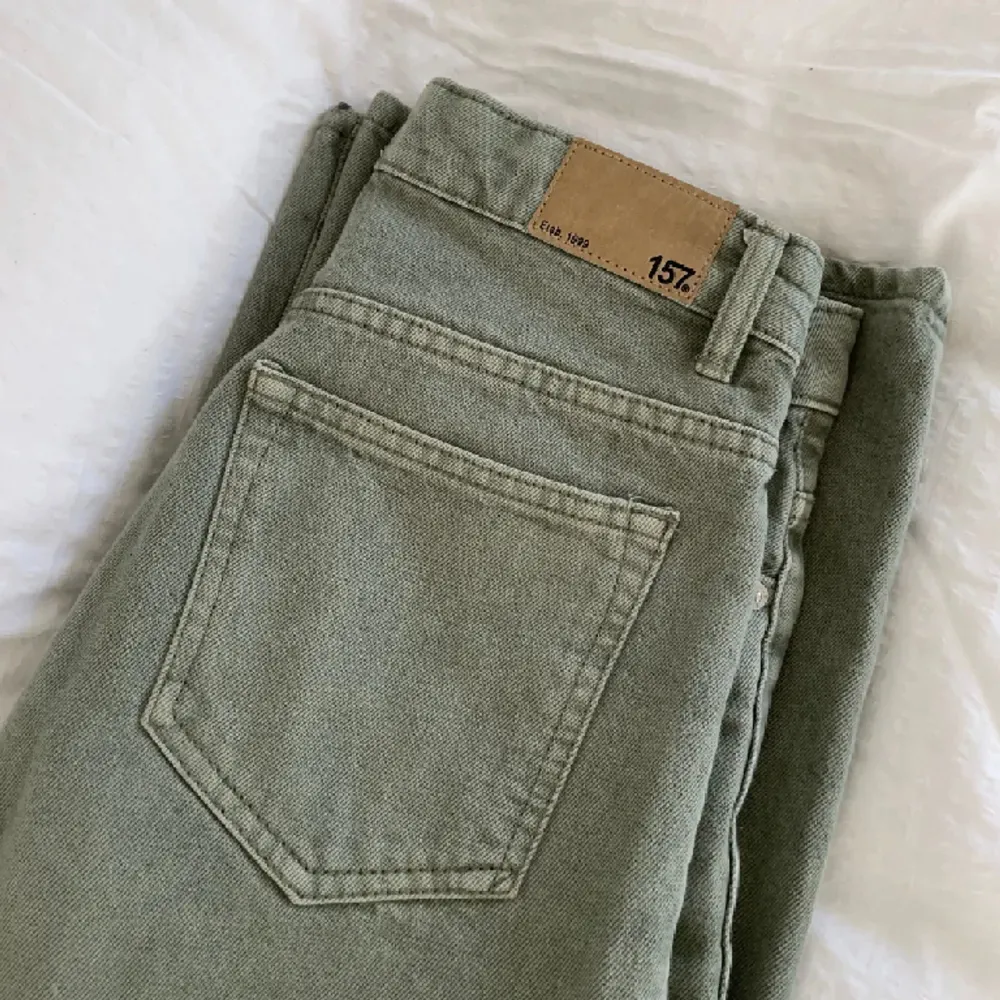 Säljer dessa favoriter! 💗. Jeans & Byxor.