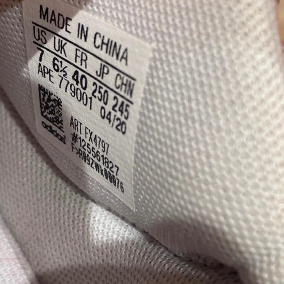 Adidas harden vol 4. Pride - 91